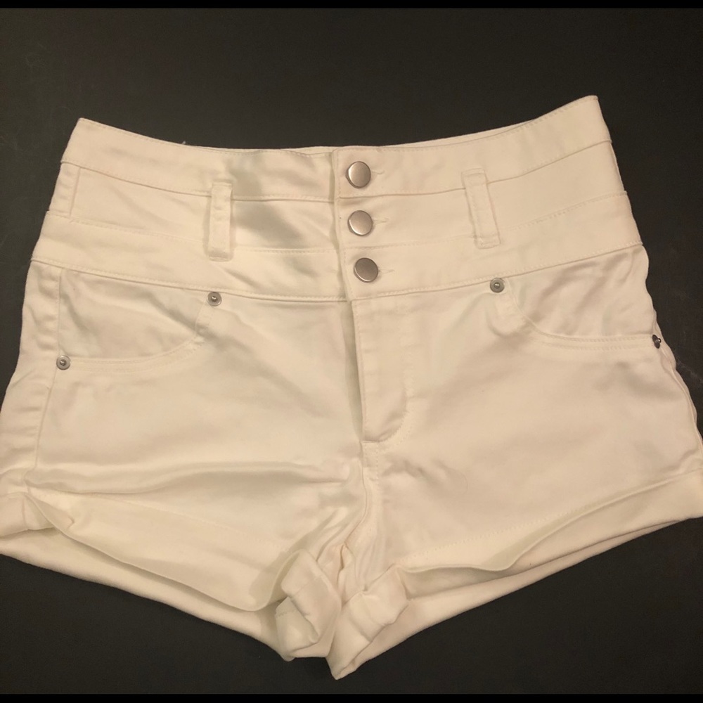 White high waisted shorts